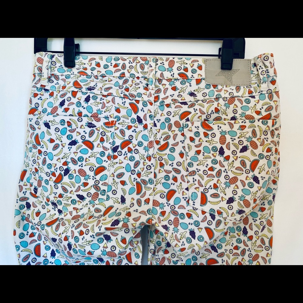 Gently Worn BCBGeneration Skinny Pants Multi-Color -Size 28
